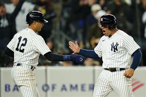  Yankees (81-77) Toronto Blue Jays (87-71) NYY @ TOR Game Story Sep. 27, 2023 Rogers Centre Top 3 NYY 0 TOR 0 ... 